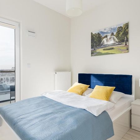 Wola Chic Blue Apartment Warsawa Bagian luar foto